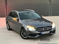 Grau Gebraucht 2017 Mercedes C200 Avantgarde Kombi | 15.960 €