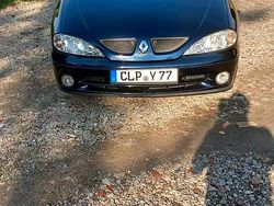 Blau Gebraucht 2000 Renault Mégane Cabriolet Cabrio | 699 €