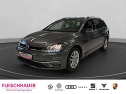 Grau Gebraucht 2020 VW Golf VII Comfortline Kombi | 16.980 € (Fairer Preis)