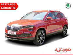 Rot Gebraucht 2018 Skoda Karoq Style SUV | 25.490 € (Etwas zu teuer)