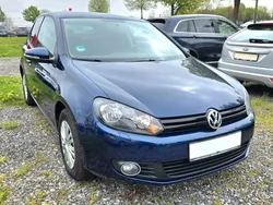 Blau Gebraucht 2010 VW Golf VI Limousine | 4.499 € (Fairer Preis)