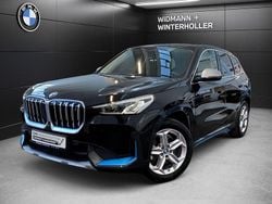 Schwarz Gebraucht 2022 BMW iX1 Luxury Line SUV | 35.980 € (Etwas zu teuer)