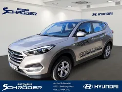 Weiß Gebraucht 2018 Hyundai Tucson Classic SUV | 19.990 €