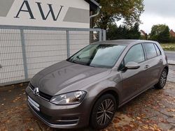 Grau Gebraucht 2016 VW Golf VII Allstar Limousine | 10.700 € (Guter Preis)