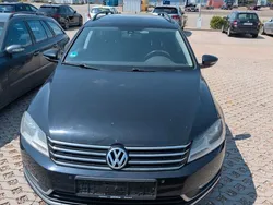 Schwarz Gebraucht 2013 VW Passat Comfortline Kombi | 5.999 € (Guter Preis)