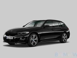 Saphirschwarz metallic 475 Gebraucht 2022 BMW 330e M Sport Kombi | 40.999 € (Teuer)