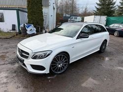 Weiß Gebraucht 2016 Mercedes C450 AMG AMG Kombi | 22.990 € (Fairer Preis)