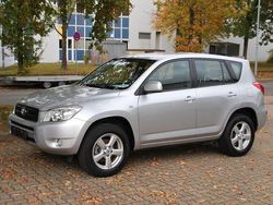 Silber Gebraucht 2006 Toyota RAV4 Sol SUV | 8.400 € (Fairer Preis)