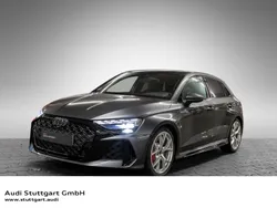 Daytonagrau perleffekt Gebraucht 2025 Audi RS3 Sportback Ambiente Kleinwagen | 72.840 €