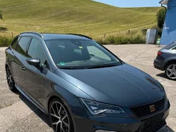 Grau Gebraucht 2020 Cupra Leon Kombi | 22.200 € (Guter Preis)