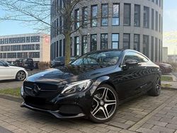 Schwarz Gebraucht 2016 Mercedes C200 AMG Coupé | 19.999 € (Etwas zu teuer)