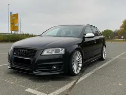 Schwarz Gebraucht 2012 Audi S3 Sportback Sport Kombi | 17.800 €