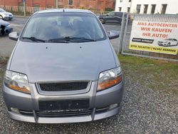 Grau Gebraucht 2007 Chevrolet Kalos Sport Limousine | 2.799 € (Teuer)