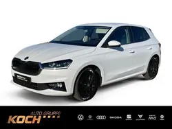 Weiß Gebraucht 2024 Skoda Fabia Style Kleinwagen | 21.995 € (Fairer Preis)