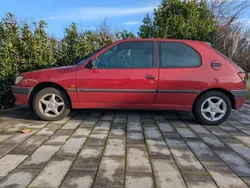 Rot Gebraucht 1995 Peugeot 306 Kleinwagen | 3.000 €