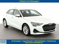 Arkonaweiß Gebraucht 2024 Audi A3 Sportback Ambiente Kleinwagen | 33.495 €