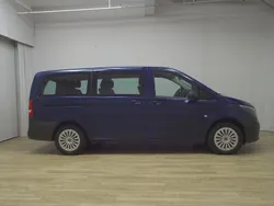 Blau Gebraucht 2021 Mercedes Vito Van / Kleinbus | 26.480 € (Superpreis)