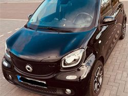 Schwarz Gebraucht 2016 Smart ForFour Prime Kleinwagen | 8.000 € (Fairer Preis)