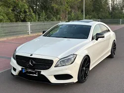 Weiß Gebraucht 2016 Mercedes CLS350 Limousine | 24.999 €