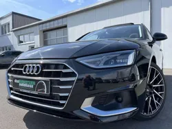 Mythosschwarz Gebraucht 2020 Audi A4 Advanced Kombi | 27.860 € (Fairer Preis)
