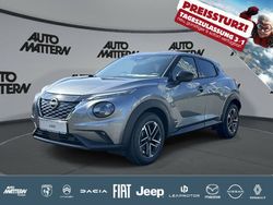 Grau Gebraucht 2022 Nissan Juke N-Connecta SUV | 27.490 €
