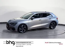 Silber Gebraucht 2022 Audi A3 Sportback Basis Limousine | 25.460 € (Fairer Preis)