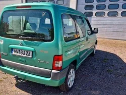 Grau Gebraucht 1999 Citroën Berlingo Van / Kleinbus | 1.350 € (Etwas zu teuer)