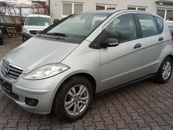Silber Gebraucht 2005 Mercedes A150 Kleinwagen | 3.530 €