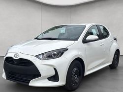 Weiß Neu 2025 Toyota Yaris Hybrid Comfort Limousine | 23.450 € (Guter Preis)