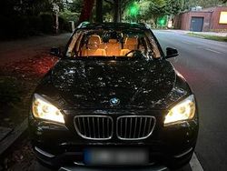 Schwarz Gebraucht 2013 BMW X1 SUV | 10.999 €