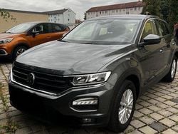 Grau Gebraucht 2019 VW T-Roc SUV | 18.200 € (Fairer Preis)