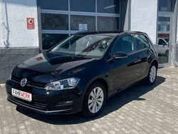 Schwarz Gebraucht 2015 VW Golf VII Comfortline Limousine | 10.970 € (Guter Preis)