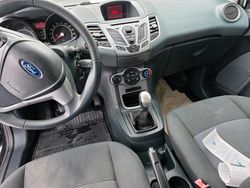 Schwarz Gebraucht 2010 Ford Fiesta Kleinwagen | 1.999 € (Guter Preis)