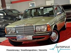 Grün Gebraucht 1980 Mercedes 230 Kombi | 14.999 €