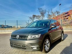 Grau Gebraucht 2018 VW Tiguan Highline SUV | 21.300 € (Guter Preis)