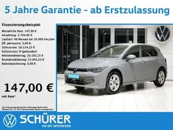 Mondsteingrau Gebraucht 2024 VW Golf VIII Life Limousine | 23.897 € (Guter Preis)