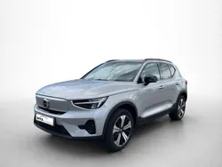 Silber Gebraucht 2022 Volvo XC40 SUV | 29.950 € (Guter Preis)