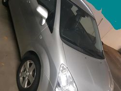 Silber Gebraucht 2006 Toyota Corolla Verso Van / Kleinbus | 4.900 € (Fairer Preis)