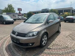 Braun Gebraucht 2011 VW Golf Plus Cross Team Van / Kleinbus | 5.900 € (Guter Preis)