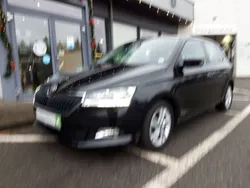 Schwarz Gebraucht 2021 Skoda Fabia Ambition Kleinwagen | 14.990 € (Guter Preis)
