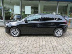 Schwarz Gebraucht 2021 Peugeot 308 Allure Limousine | 17.890 € (Fairer Preis)