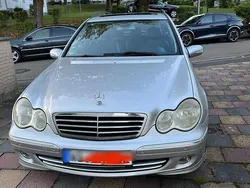 Silber Gebraucht 2004 Mercedes C200 Kombi | 3.000 € (Teuer)