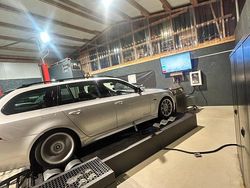 Silber Gebraucht 2009 BMW 530 Kombi | 10.000 € (Teuer)