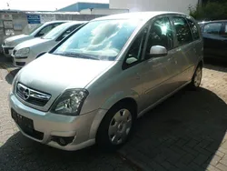 Silber Gebraucht 2008 Opel Meriva Van / Kleinbus | 2.990 € (Fairer Preis)