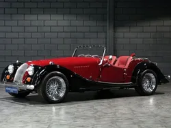 Schwarz Gebraucht 2000 Morgan Plus 8 Cabrio | 58.900 €