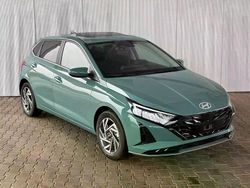 Grün Neu 2025 Hyundai i20 Premium Limousine | 24.990 € (Etwas zu teuer)