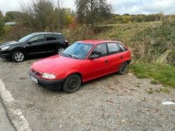Rot Gebraucht 1995 Opel Astra Kleinwagen | 1.000 €