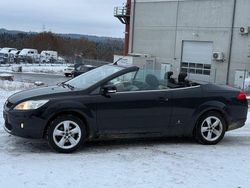 Schwarz Gebraucht 2010 Ford Focus Cabriolet Cabrio | 1.950 €