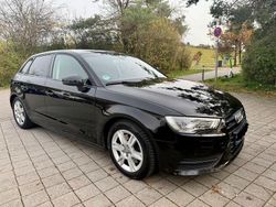 Schwarz Gebraucht 2014 Audi A3 Ambition Limousine | 11.990 € (Etwas zu teuer)