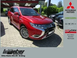 Rot Gebraucht 2020 Mitsubishi Outlander P-HEV Top SUV | 22.990 € (Fairer Preis)